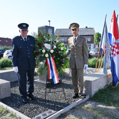 Nedelisce02 Vzr 050826